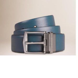 BURBERRY | NWT, Reversible London Leather Belt.